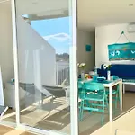 Arthouse Sea View - Acquamarina E Zaffiro 卡门港
