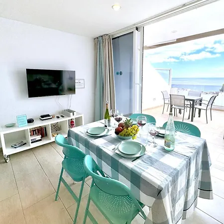 Arthouse Sea View - Acquamarina E Zaffiro Feriehus Puerto del Carmen (Lanzarote)